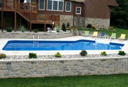 Inspiration Gallery - Pool Retaining Wall - Image: 234