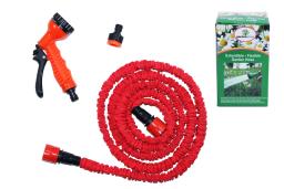 Stretchable garden hose w/spray nozzle 